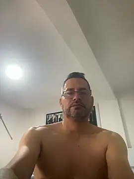 Snapshot of party2025 chatting on November 2025 04:51:01 PM party2025 online show from November 2025 04:51:01 PM