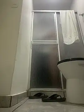 Snapshot of party2025 chatting on February 2026 04:22:02 PM party2025 online show from February 2026 04:22:02 PM