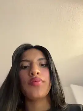 Dulceeany online show from April 2026 07:53:02 PM