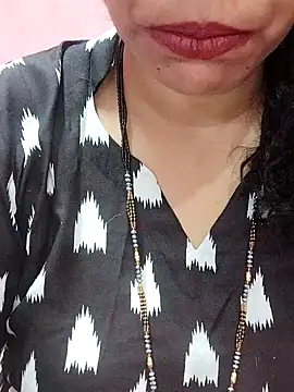 Snapshot of Urmila_bhabhii chatting on February 2025 09:05:02 AM Urmila bhabhii online show from February 2025 09:05:02 AM