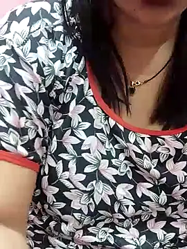 Snapshot of Urmila_bhabhii chatting on March 2025 03:43:01 AM Urmila bhabhii online show from March 2025 03:43:01 AM