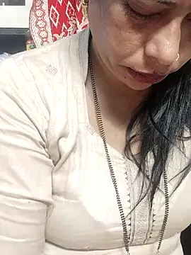 Snapshot of Urmila_bhabhii chatting on November 2025 03:15:01 AM Urmila bhabhii online show from November 2025 03:15:01 AM