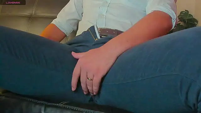 MrLonely02 online show from January 2025 12:46:01 AM