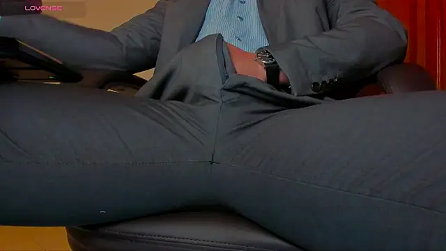 MrLonely02 online show from January 2025 11:23:01 PM