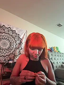 butterflybootyy online show from October 2025 08:06:02 PM