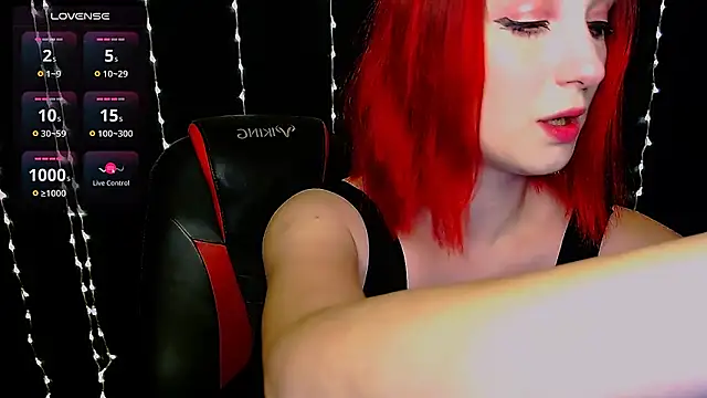 Snapshot of AgathaNoxe chatting on January 2025 10:01:01 PM AgathaNoxe online show from January 2025 10:01:01 PM