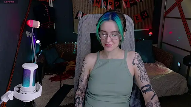 Cumpotik Eve online show from November 2025 02:22:01 AM