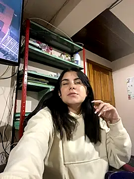 emiliaharper408 online show from December 2024 11:36:01 PM