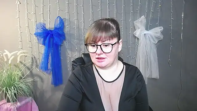 ZannaDreil online show from November 2025 07:14:02 PM