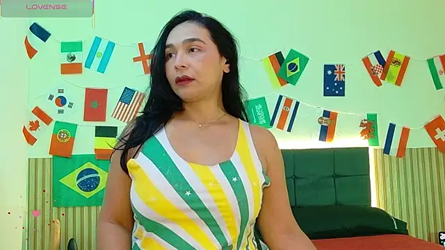 Snapshot of DIOSA-HOT chatting on June 2026 10:17:02 AM DIOSA-HOT online show from June 2026 10:17:02 AM
