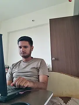 Jonrobinso online show from April 2026 04:17:02 AM