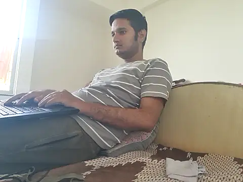 Jonrobinso online show from May 2026 03:47:01 AM