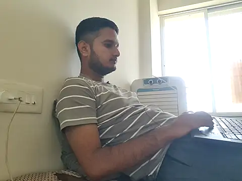Jonrobinso online show from June 2026 04:35:01 AM