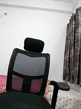 sanaya baby online show from March 2026 05:39:02 PM