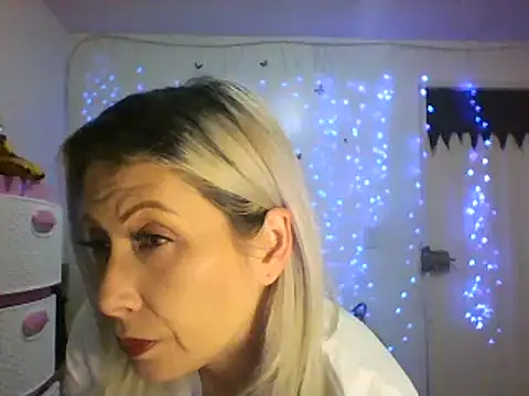 alixia81 online show from February 2025 01:25:01 AM