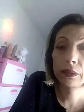 alixia81 online show from September 2025 11:37:01 PM