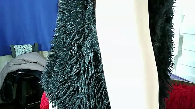 alixia81 online show from October 2025 12:36:01 AM