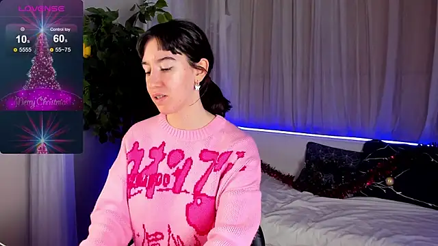 Belle Via online show from December 2024 10:39:01 AM