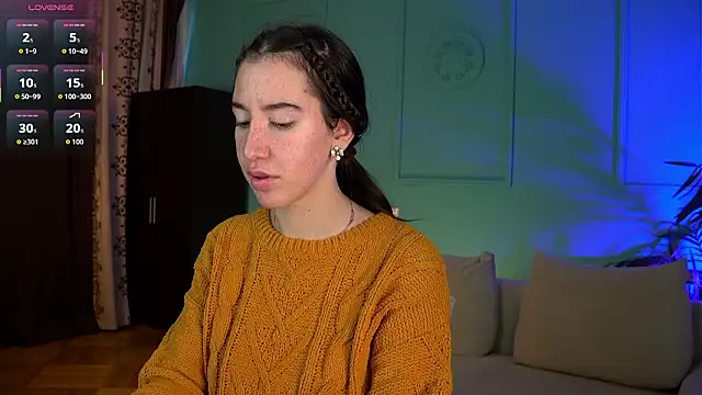 Snapshot of Belle_Via chatting on March 2026 12:33:02 PM Belle Via online show from March 2026 12:33:02 PM