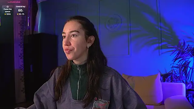 Snapshot of Belle_Via chatting on March 2026 10:21:01 AM Belle Via online show from March 2026 10:21:01 AM