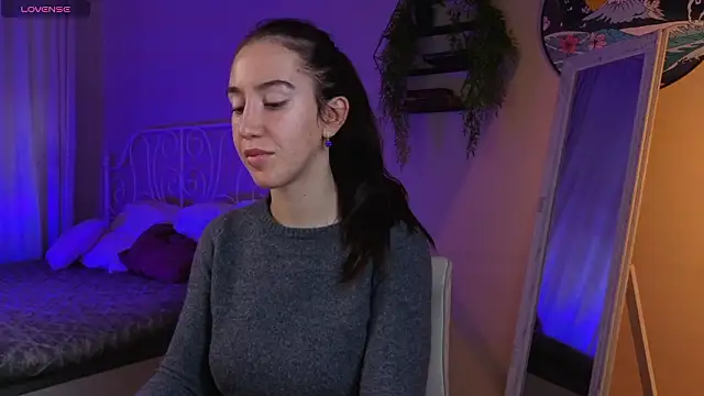 Snapshot of Belle_Via chatting on March 2026 03:39:02 PM Belle Via online show from March 2026 03:39:02 PM