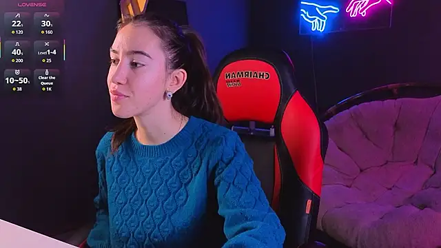 Snapshot of Belle_Via chatting on March 2026 10:37:01 AM Belle Via online show from March 2026 10:37:01 AM