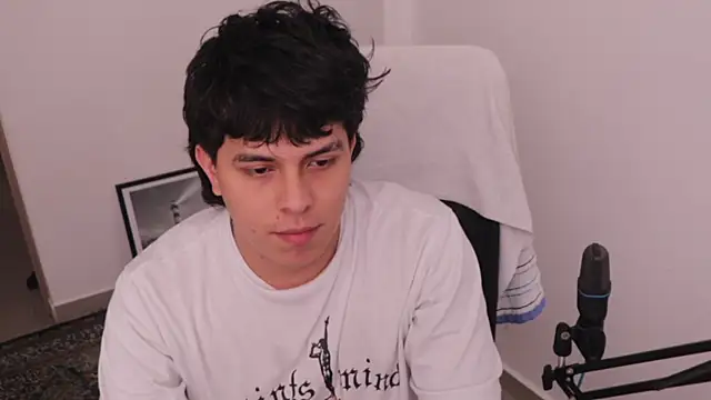 Tony Hoffa online show from April 2026 06:05:02 PM