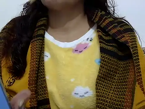 Snapshot of mishi_kaur chatting on December 2024 12:38:02 PM mishi kaur online show from December 2024 12:38:02 PM
