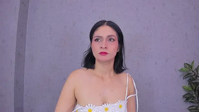 Tiffany mendez online show from March 2026 12:11:01 PM