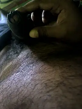 karthick25 online show from October 2025 10:38:01 AM