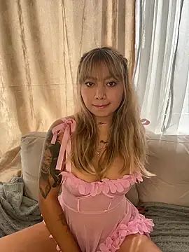 amanda-medrano1 online show from February 2026 02:13:01 PM