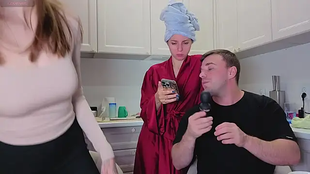 fcjuicy pussy online show from October 2025 09:19:01 AM