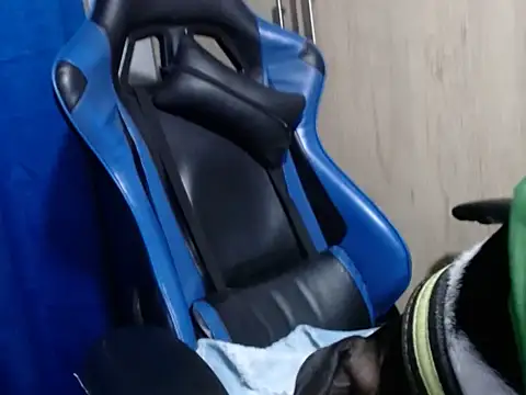 Erotic latina online show from December 2025 01:21:02 AM