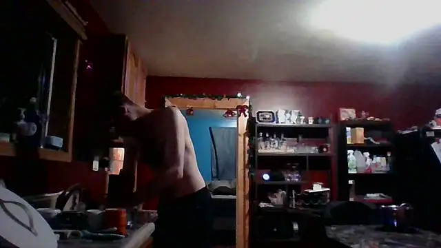 Snapshot of MysteriousFire23 chatting on December 2024 01:18:01 AM MysteriousFire23 online show from December 2024 01:18:01 AM