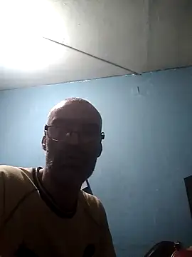 Snapshot of hugosafado333 chatting on December 2024 03:26:01 AM hugosafado333 online show from December 2024 03:26:01 AM