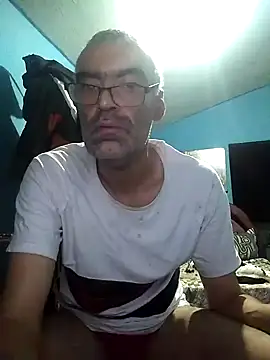 Snapshot of hugosafado333 chatting on March 2025 02:53:02 AM hugosafado333 online show from March 2025 02:53:02 AM