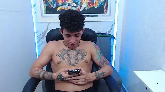 targuerian22 online show from September 2025 06:46:01 AM