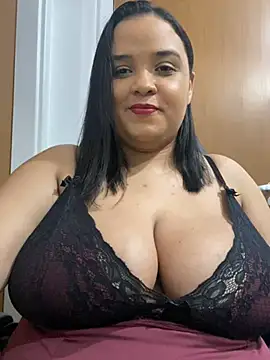 MsSapphireRJ online show from January 2025 11:43:01 PM