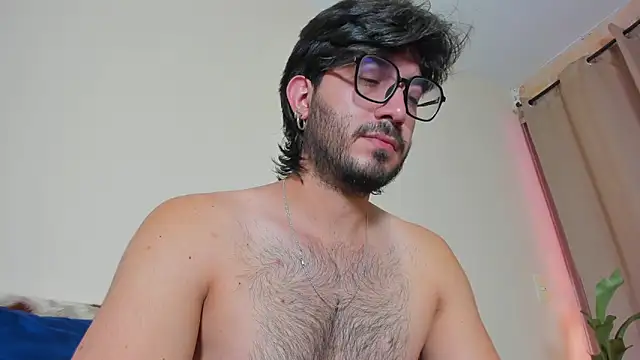 Snapshot of Ackerman_Eren_ chatting on January 2025 03:32:02 PM Ackerman Eren  online show from January 2025 03:32:02 PM