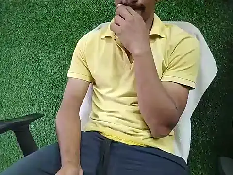 Snapshot of vicky0805 chatting on December 2024 12:09:02 PM vicky0805 online show from December 2024 12:09:02 PM