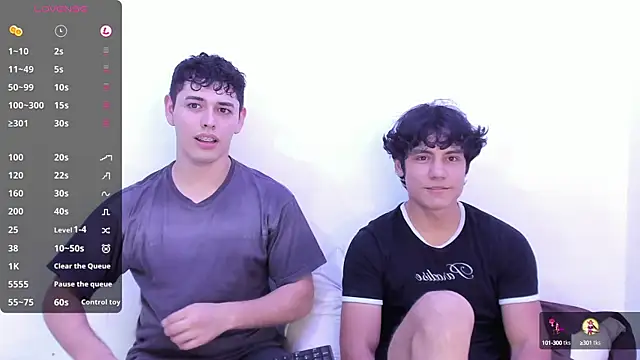 Snapshot of dani_2226 chatting on September 2025 10:32:02 PM dani 2226 online show from September 2025 10:32:02 PM