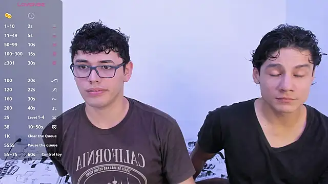 Snapshot of dani_2226 chatting on October 2025 11:46:02 PM dani 2226 online show from October 2025 11:46:02 PM