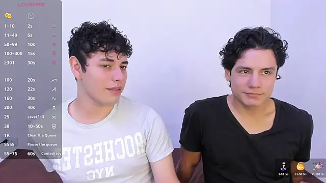 Snapshot of dani_2226 chatting on October 2025 04:03:02 PM dani 2226 online show from October 2025 04:03:02 PM