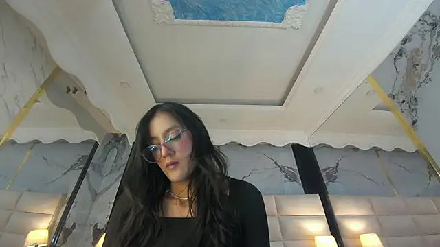 Princess Violett online show from November 2025 01:46:01 PM