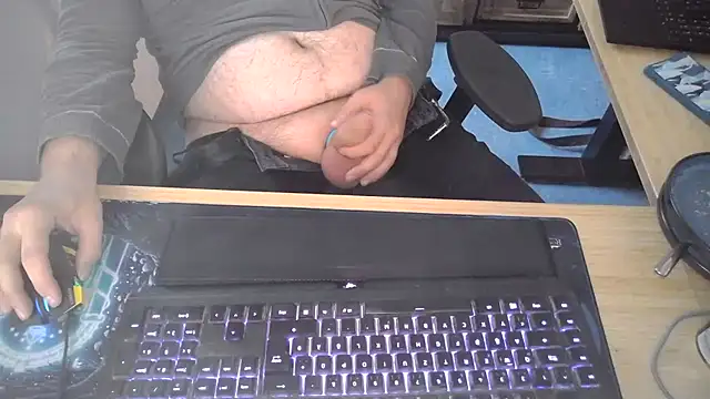 Snapshot of Currycake chatting on November 2025 02:45:02 PM Currycake online show from November 2025 02:45:02 PM