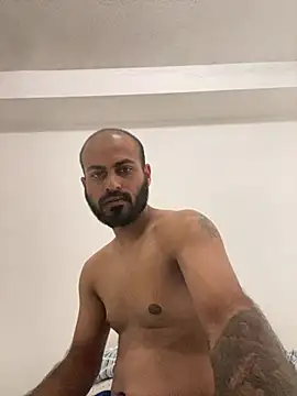 islandvybee55 online show from January 2025 06:49:01 PM