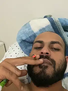 islandvybee55 online show from February 2025 09:51:02 AM