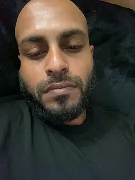 islandvybee55 online show from March 2026 12:11:01 PM