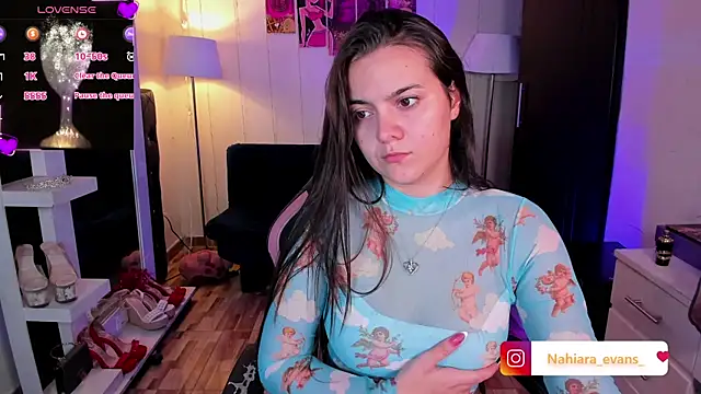 NahiaraEvans  online show from July 2026 11:01:02 AM