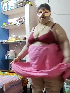 Snapshot of tamilthanushri chatting on February 2025 10:28:02 PM tamilthanushri online show from February 2025 10:28:02 PM